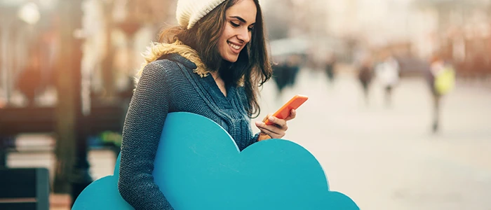 Women Carrying a Cloud